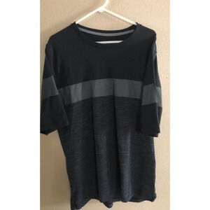 Under Armour Heat Gear Men's ‎ 2XL Short Sleeve Black, Grey Tee Shirt